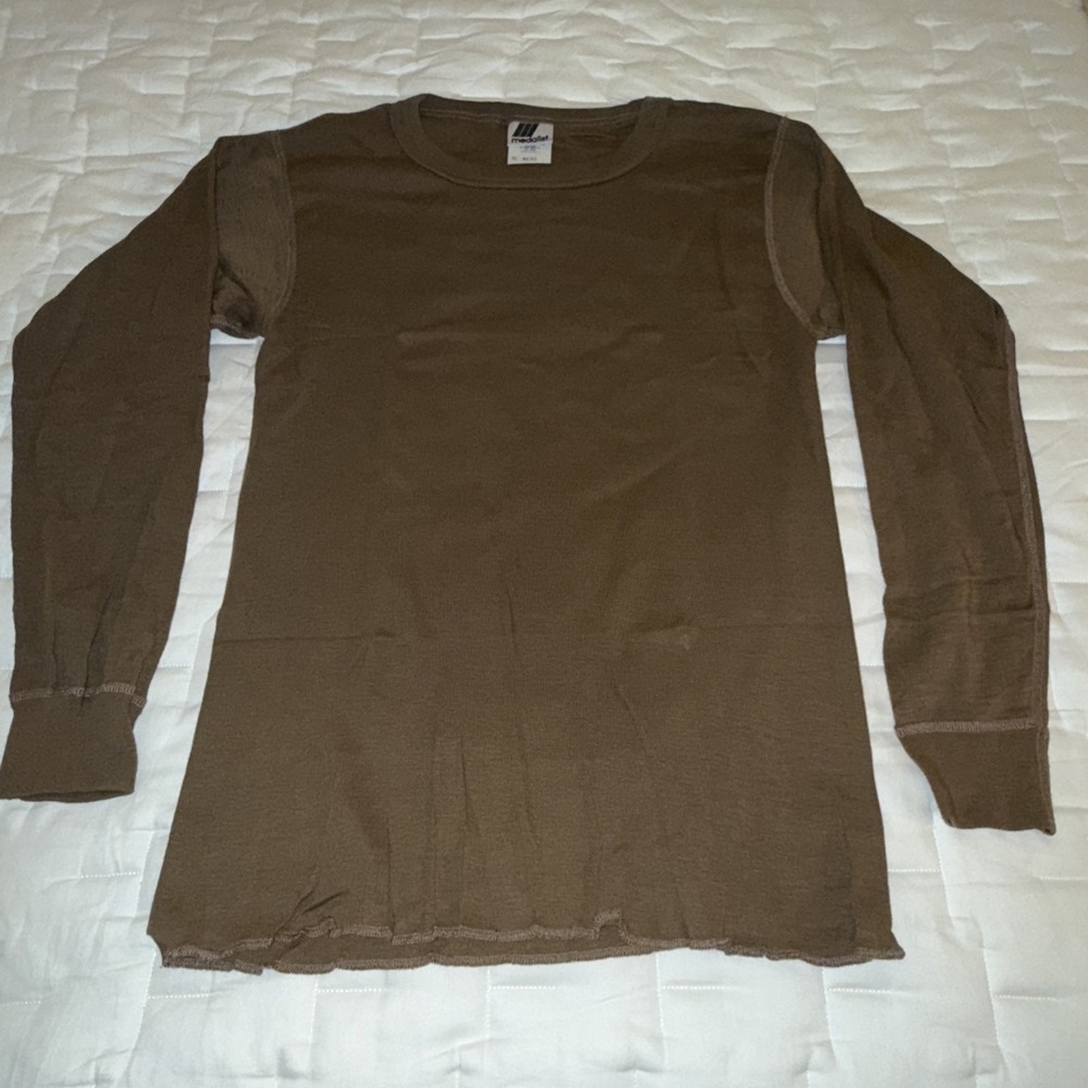 Vintage Medalist Shirt Mens XL Made In USA Long Sleeve Base Layer Olive